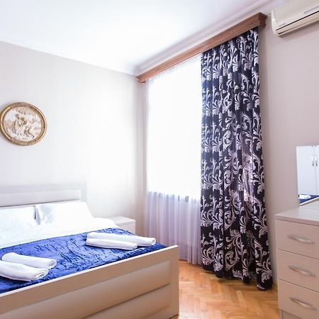 Hotel Cattaleya Batumi Exteriér fotografie
